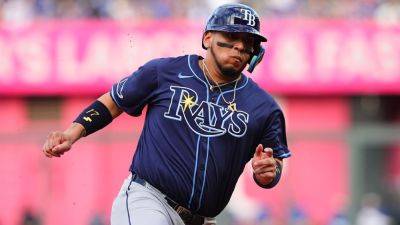 Cubs acquire All-Star Isaac Paredes in trade with Rays - ESPN
