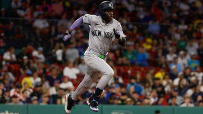 Jazz Chisholm Jr. singles, steals, scores in Yankees debut - ESPN