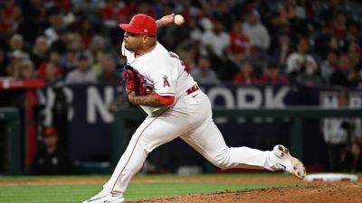 Reyes Moronta, former MLB pitcher, dies at age 31 - ESPN