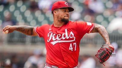 Sources - Brewers acquire RHP Frankie Montas in trade with Reds - ESPN