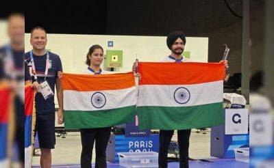 Manu Bhaker Claims Historic 2nd Olympic Medal; Wins 10m Air Pistol Mixed Team Bronze With Sarabjot Singh