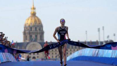 Triathlon: Beaugrand storms home to take gold for France