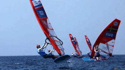 Sailing-Debut women's windsurfing marathon abandoned as wind wanes - channelnewsasia.com - France - Israel