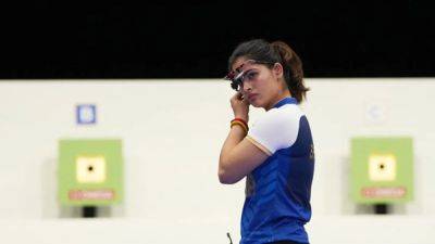 Manu Bhaker - Narendra Modi - Abhinav Bindra - Shooting: Bhaker hopes her Paris feat is just the start for India's women athletes - channelnewsasia.com - France - China - India