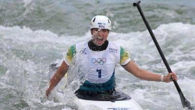 Canoeing-Fox grabs gold for Australia in women's single canoe final