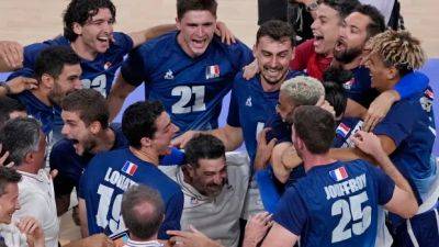 France defends men's volleyball Olympic gold medal, beating No. 1 Poland in front of wild home fans