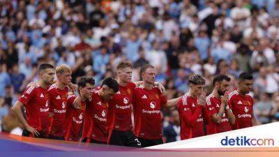 Jadon Sancho - Bernardo Silva - Jonny Evans - Erik X (X) - MU Bikin Catatan Buruk Usai Kalah di Community Shield - sport.detik.com