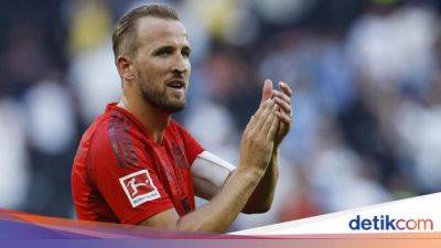 Saat Harry Kane Tolak Angkat Trofi di Kandang Tottenham