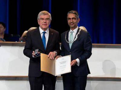 Abhinav Bindra Honored With Olympic Order At IOC Session In Paris