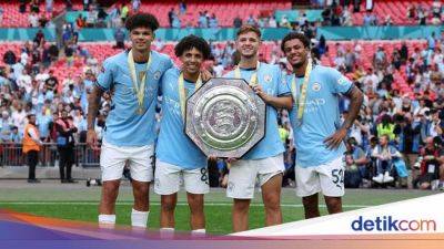 Pep Guardiola - Phil Foden - James Macatee - Oscar Bobb - Alejandro Garnacho - Rico Lewis - Kalahkan MU, Pembuktian Para Pemain Muda City ke Guardiola - sport.detik.com