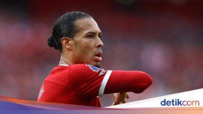 Virgil Van-Dijk - Arne Slot - Liga Inggris - Belum Ada Perpanjangan Kontrak Van Dijk di Liverpool - sport.detik.com - Liverpool