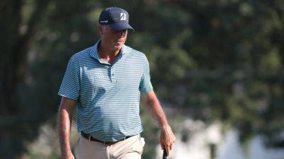 Matt Kuchar defends decision to walk off course