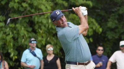 Kuchar apologises after one-man finish at Sedgefield