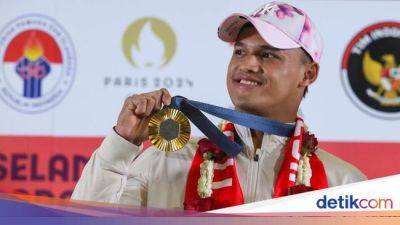 Paris Di-Olimpiade - Rizki Juniansyah - Penjelasan Ibunda Soal 'Ritual' Rizki Juniansyah Cium Kakinya - sport.detik.com - Indonesia