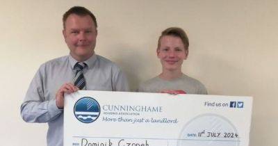 Teenage Dumfries Tennis star receives £1,000 boost for sporting endeavours