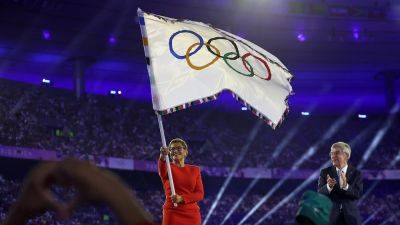 Summer Olympics - Paris Olympics - Summer Games - Los Angeles allegedly plans to spend $500K to install Olympic flags at City Hall - foxnews.com - Usa - county Hall - Los Angeles