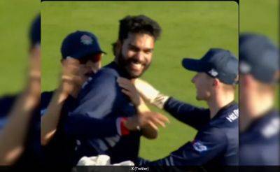 Venkatesh Iyer - 2 Wickets In 2 Balls: Venkatesh Iyer Guides Lancashire To Thrilling Win vs Worcestershire - sports.ndtv.com - India
