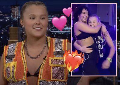 JoJo Siwa Just Hard Launched A New Girlfriend -- And They Met At Work!