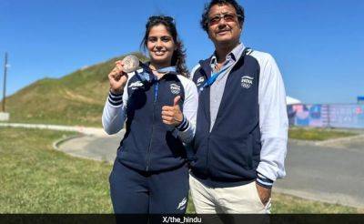 Manu Bhaker - Manu Bhaker Wants To Do Horse-Riding After Olympics. "Has To Come Back In 1 Piece," Quips Coach Jaspal Rana - sports.ndtv.com - France