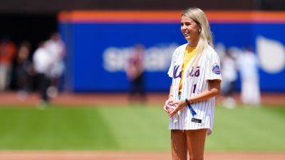 Jim Macisaac - 'Hawk Tuah Girl' responds after drawing fierce reaction from Mets fans after throwing first pitch - foxnews.com - New York - state New York