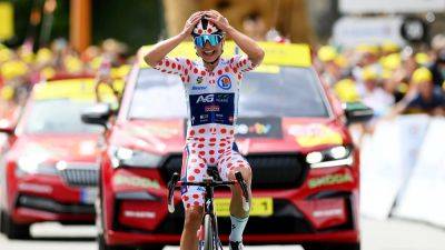 Justine Ghekiere goes it alone to win Tour de France Femmes stage seven - rte.ie - France - Belgium - Netherlands - Poland