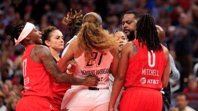 Justin Casterline - Phoenix Mercury - Caitlin Clark - Paris Olympics - Kelsey Mitchell - Fever-Mercury game erupts into shoving match as WNBA returns from long break - foxnews.com - state Indiana