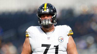 Source - Steelers OL Nate Herbig has torn rotator cuff - ESPN