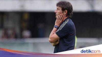 Antonio Conte - Antonio Conte Minta Maaf Debutnya di Napoli Berakhir Pahit - sport.detik.com