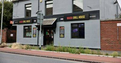 Salford takeaway given glowing review by national food critic thanks to its 'noble' curries