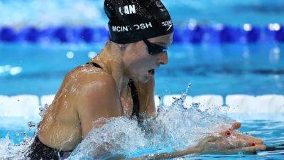 Fresh off Olympic swim record, McIntosh posts top time in 200m medley heats