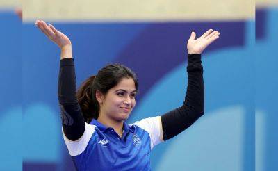 Manu Bhaker Qualifies For 25m Sports Pistol In Second Position At Olympics