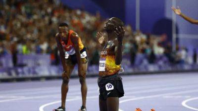 Uganda's Cheptegei wins 10,000 metres gold
