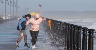 Southern - Storm Lilian hits Wales with 80mph winds with Met Office warning in place : live updates - walesonline.co.uk - Scotland