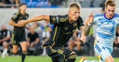 Matt Oriley - Leeds United - International - Mateusz Bogusz to Celtic transfer accelerates as Matt O'Riley exit sparks £8m LAFC question - dailyrecord.co.uk - Scotland - Usa - Poland - Los Angeles - state Colorado