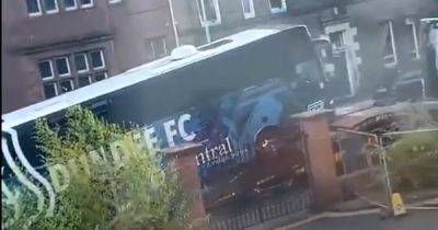 Martin Boyle - Easter Road - Simon Murray - Tony Docherty - Dundee team bus suffers unfortunate malfunction as Hibs fightback party spoiled on route back from Easter Road - dailyrecord.co.uk - Scotland