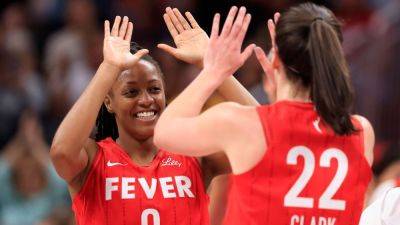 Caitlin Clark - Tina Charles - Kelsey Mitchell - Mitchell, Clark carry Fever to 14th win, most by team since 2016 - ESPN - espn.com - state Indiana - county Howard - county Clark - county Mitchell