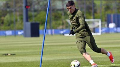 Paris St Germain - Joao Cancelo - Matthijs De-Ligt - Manuel Ugarte - Joshua Zirkzee - Transfers: Manchester United agree initial €50m deal to sign PSG's Manuel Ugarte, Joao Canelo departs Man City - rte.ie - France - Saudi Arabia - Uruguay