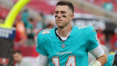 Mike Macdaniel - Dolphins cut Mike White as Skylar Thompson wins QB2 job - ESPN - espn.com