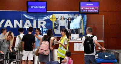 Ryanair passengers can be 'refused boarding' without paying £75 charge - manchestereveningnews.co.uk - Britain