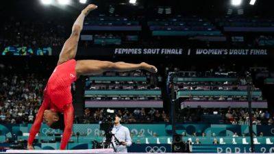 Simone Biles - Paris Games - Jade Carey - Rebeca Andrade - Biles captures women's vault title for 10th Olympic career medal, Canada's Black 6th - cbc.ca - Brazil - Usa - Canada