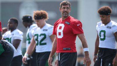 Jets coach on Aaron Rodgers: 'like he never missed any time' - ESPN
