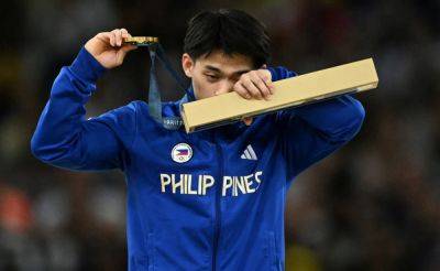 'Overwhelmed' Carlos Yulo Wins Historic Gymnastics Olympic Gold For Philippines - sports.ndtv.com - Britain - China - Israel - Philippines