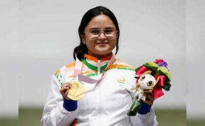 Avani Lekhara - Shooter Avani Lekhara Rewrites History Books With Gold Medal At Paris Paralympics - sports.ndtv.com - Japan - India