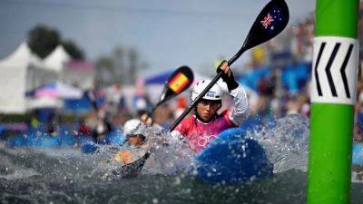 Canoeing-Noemie Fox steps out of sister's shadow in kayak cross drama