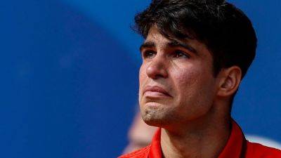 Rafael Nadal - Carlos Alcaraz - Paris Olympics - Philippe Chatrier - Carlos Alcaraz says pressure got to him in loss to Novak Djokovic - ESPN - espn.com - Spain