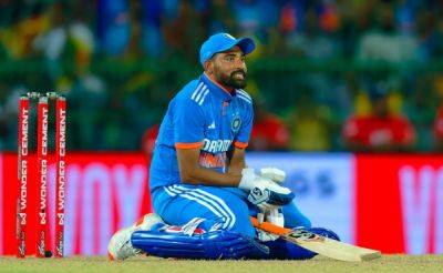 Virat Kohli - Rohit Sharma - Jeffrey Vandersay - Mohammed Siraj - Charith Asalanka - First Time In 27 Years: India Pick Up Unwanted Feat After ODI Loss vs Sri Lanka - sports.ndtv.com - India - Sri Lanka - state Indiana