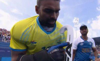 Paris Olympics - Watch: PR Sreejesh's Heartfelt Gesture For Wife After India's Quarterfinal Win In Paris Olympics - sports.ndtv.com - Britain - India