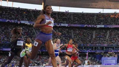 Gabby Thomas - Shericka Jackson - Julien Alfred - American Thomas fastest in women's 200m semi-finals - channelnewsasia.com - Britain - Usa - Ivory Coast - Nigeria - county Thomas - county Long - Saint Lucia