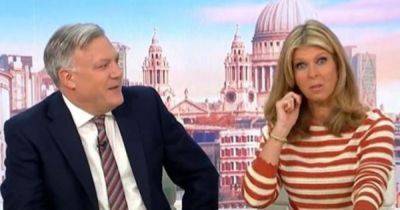 Kate Garraway interrupts GMB for 'breaking news' announcement about co-star