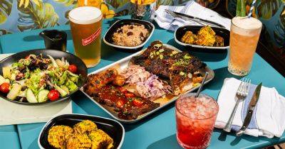 Manchester to get free pop-up Caribbean beach bar this week featuring jerk BBQ food and ice cold beers - manchestereveningnews.co.uk - Britain - Jamaica